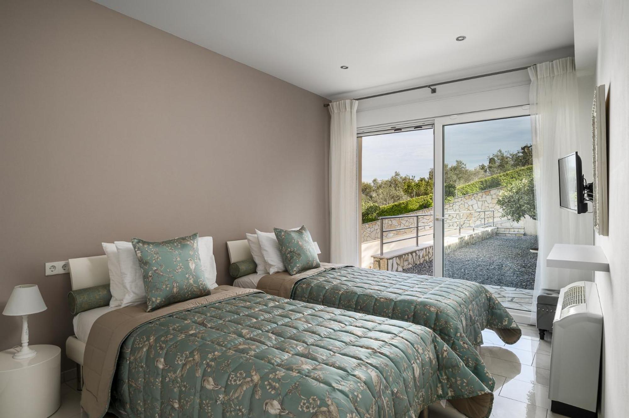 Appartement Euphoria Seaview Residences With Shared Pool By Konnect
